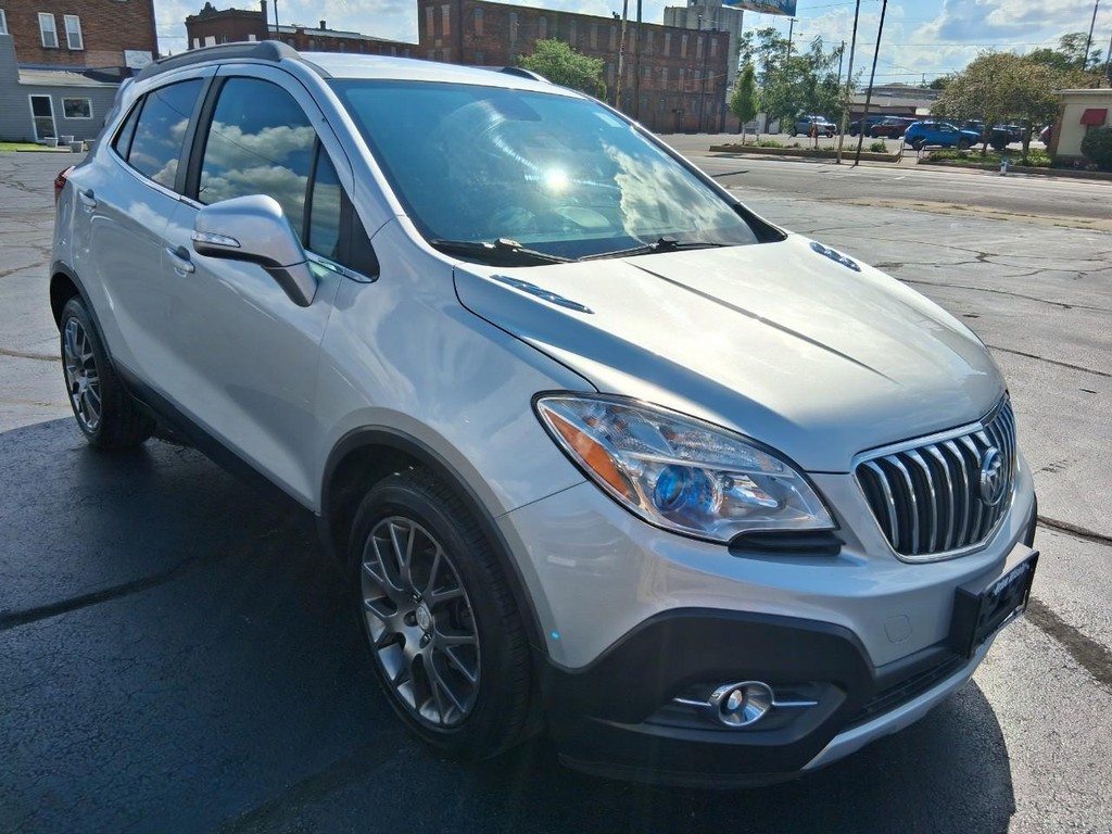 Buick Encore Vehicle Full-screen Gallery Image 07