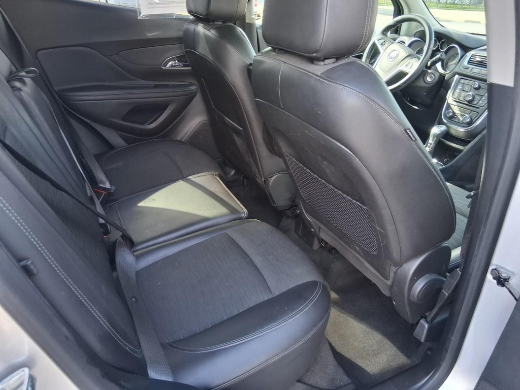 Buick Encore Vehicle Full-screen Gallery Image 14