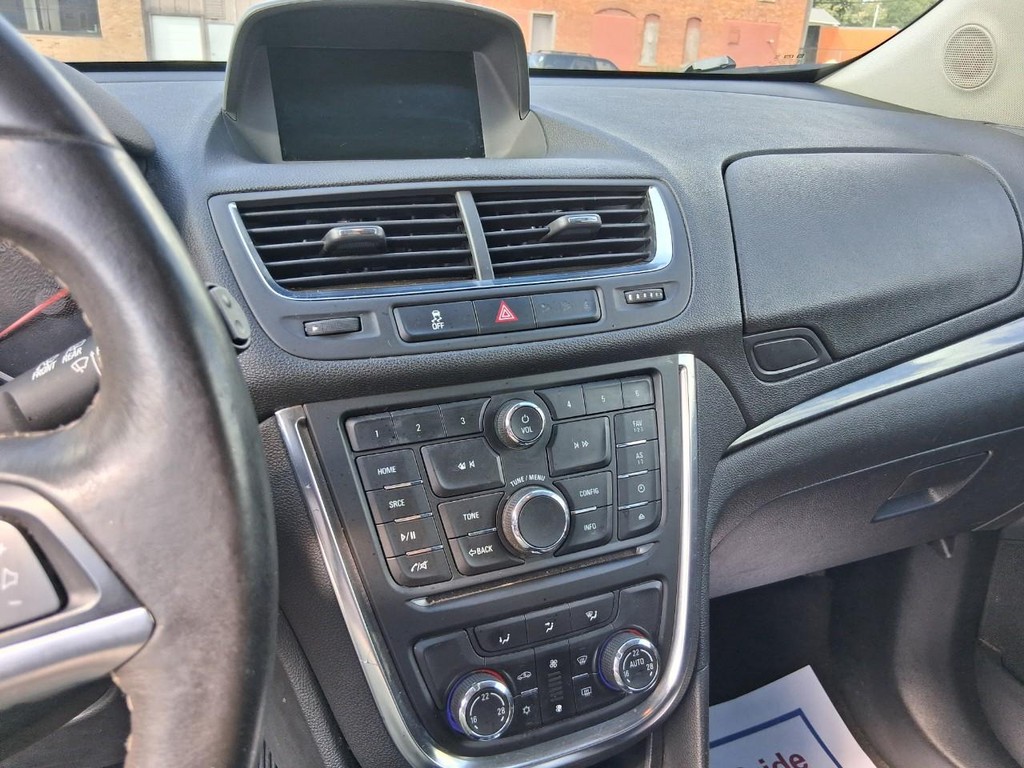 Buick Encore Vehicle Full-screen Gallery Image 17