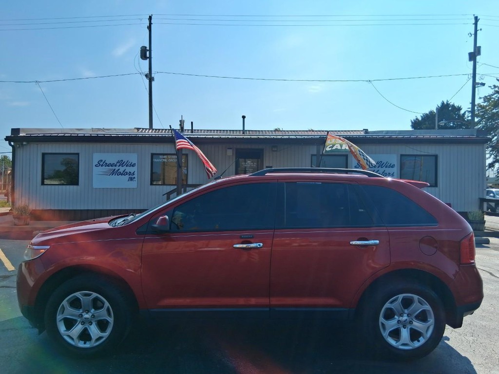 Ford Edge Vehicle Full-screen Gallery Image 02