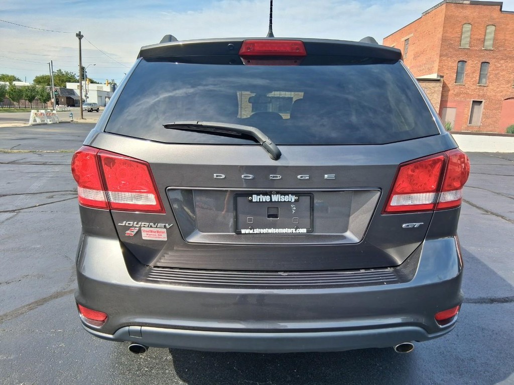 Dodge Journey Vehicle Full-screen Gallery Image 04