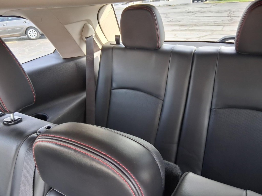 Dodge Journey Vehicle Full-screen Gallery Image 11