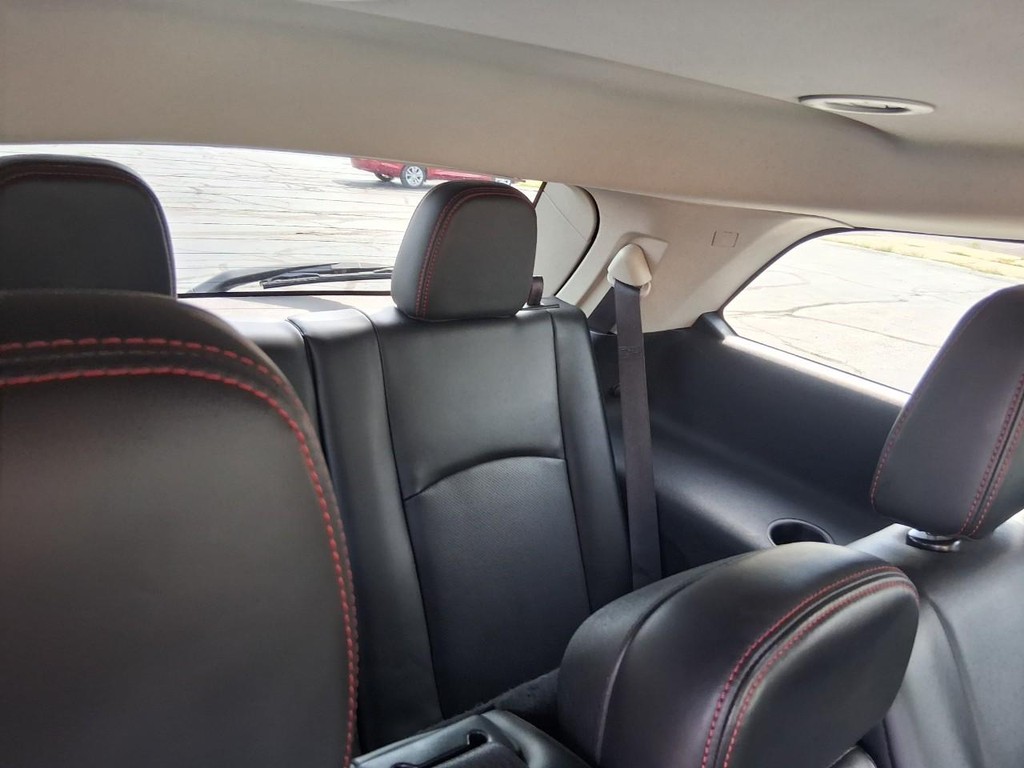 Dodge Journey Vehicle Full-screen Gallery Image 15