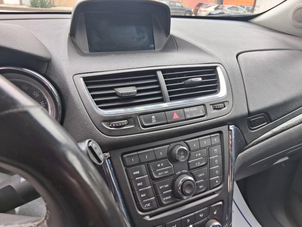 Buick Encore Vehicle Full-screen Gallery Image 17