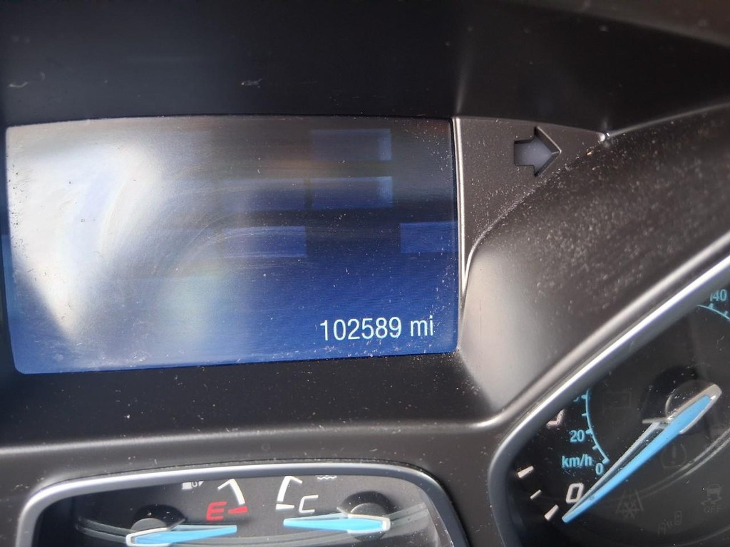 Ford Focus Vehicle Full-screen Gallery Image 13