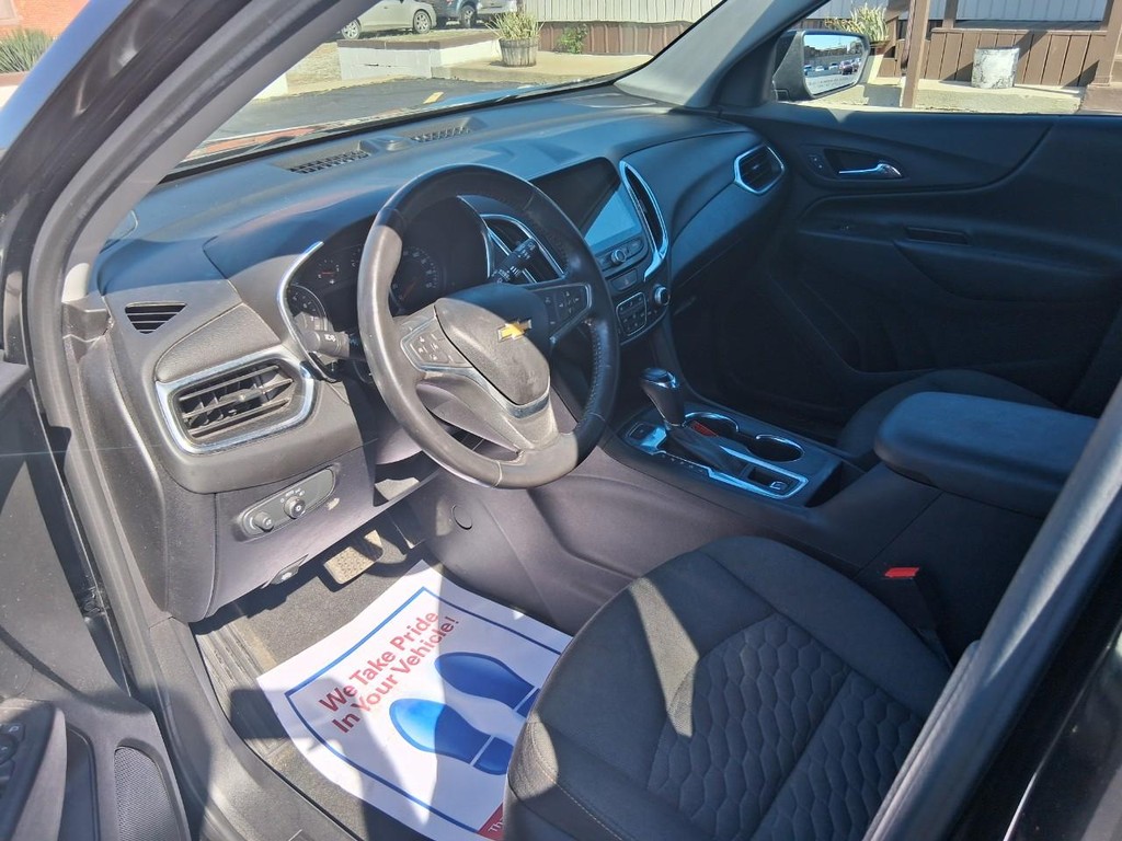 Chevrolet Equinox Vehicle Full-screen Gallery Image 09