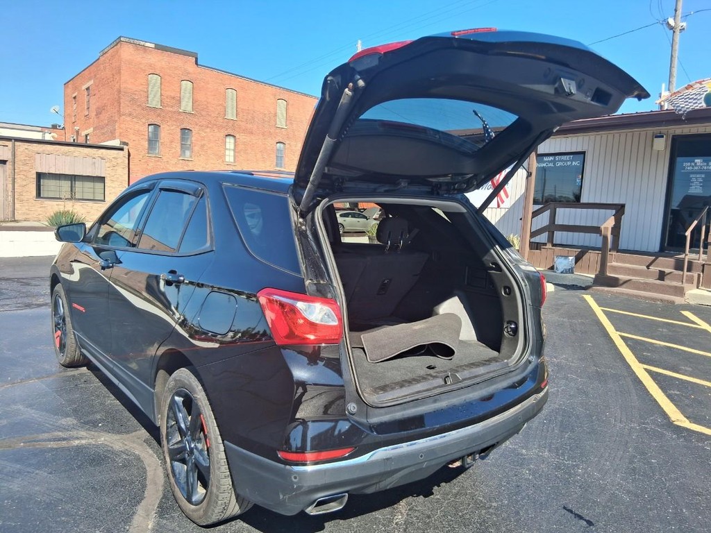 Chevrolet Equinox Vehicle Full-screen Gallery Image 11