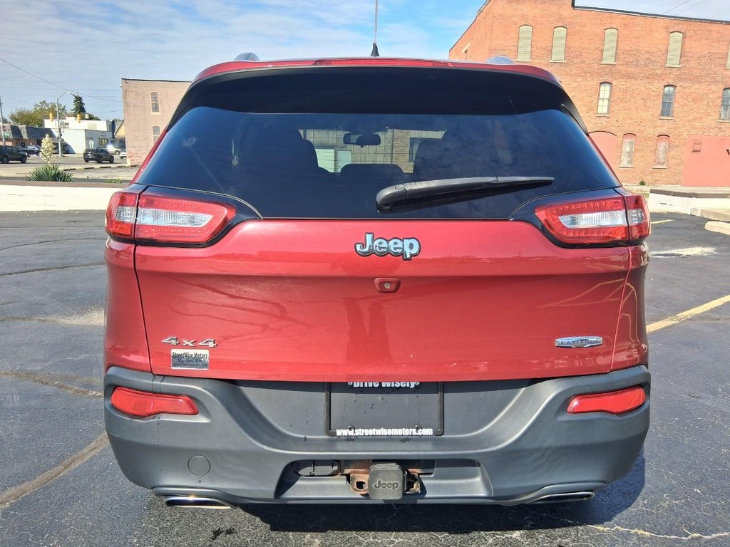 Jeep Cherokee Vehicle Full-screen Gallery Image 04