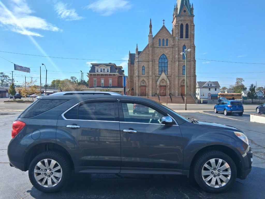 Chevrolet Equinox Vehicle Full-screen Gallery Image 06