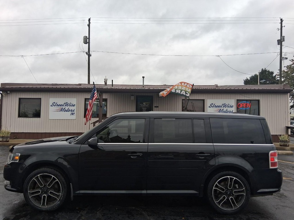 Ford Flex Vehicle Full-screen Gallery Image 02