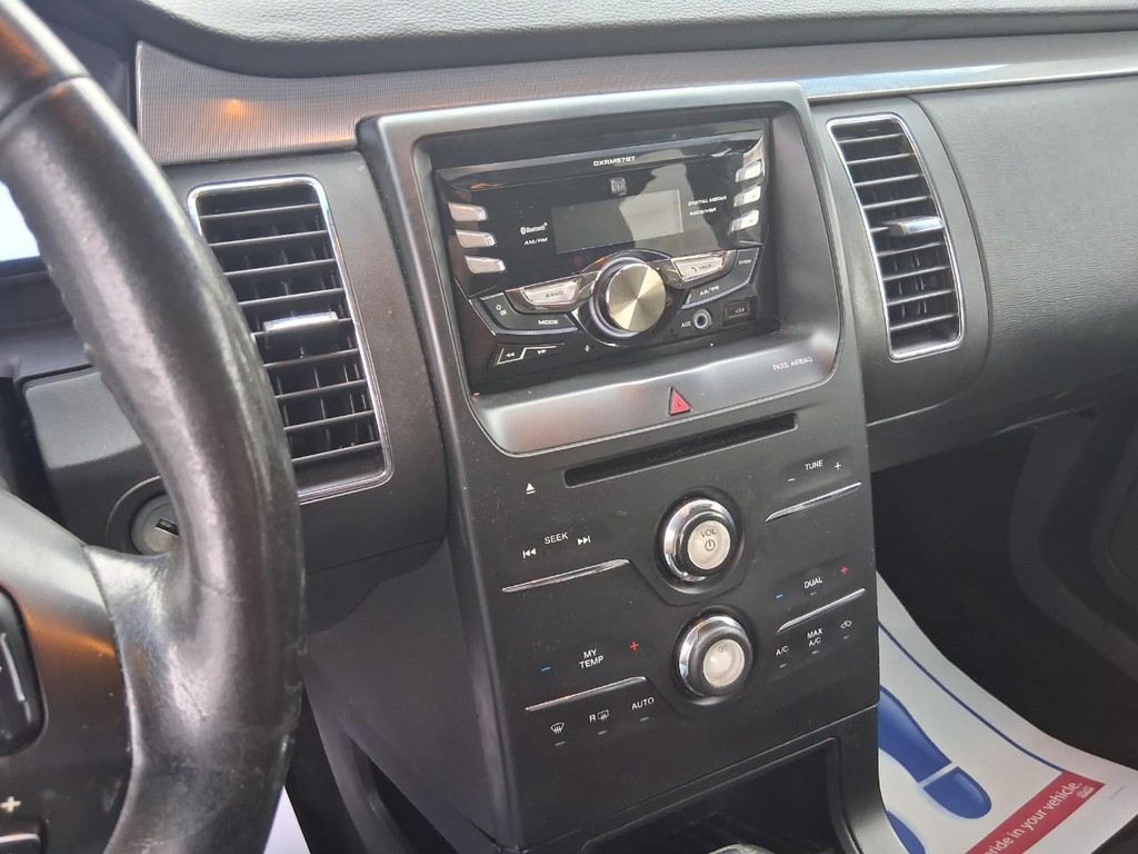 Ford Flex Vehicle Full-screen Gallery Image 19