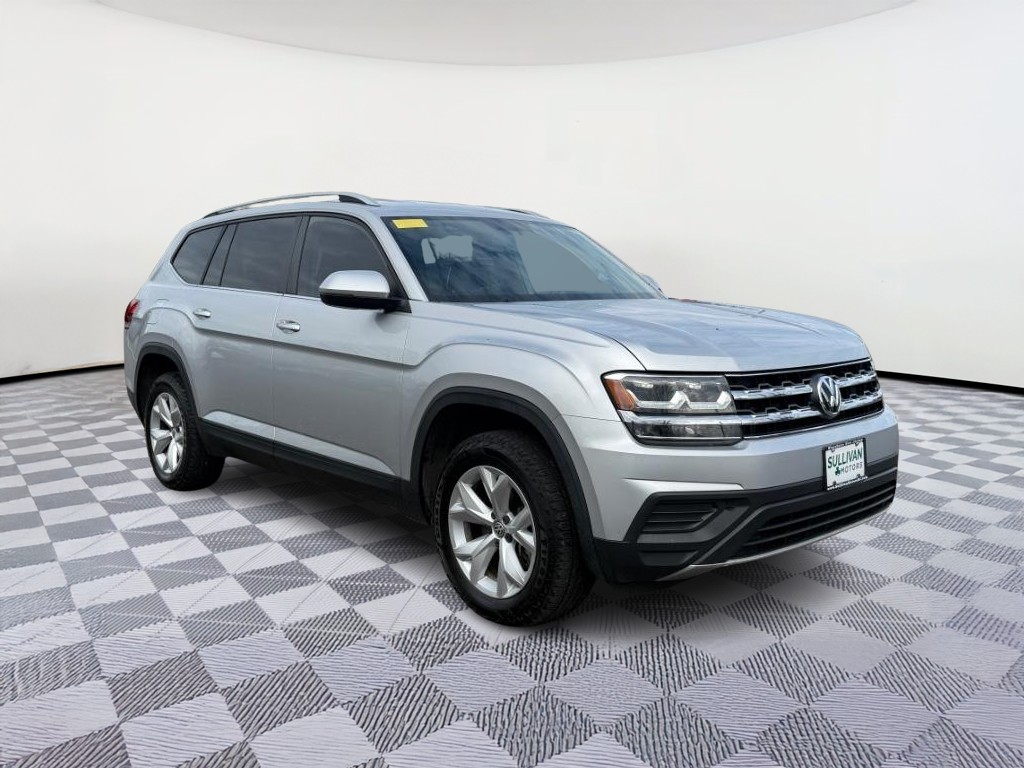 Volkswagen Atlas Vehicle Full-screen Gallery Image 04