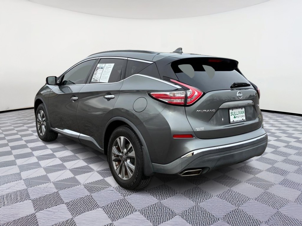 Nissan Murano Vehicle Full-screen Gallery Image 02