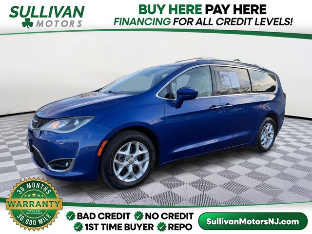 more details - chrysler pacifica
