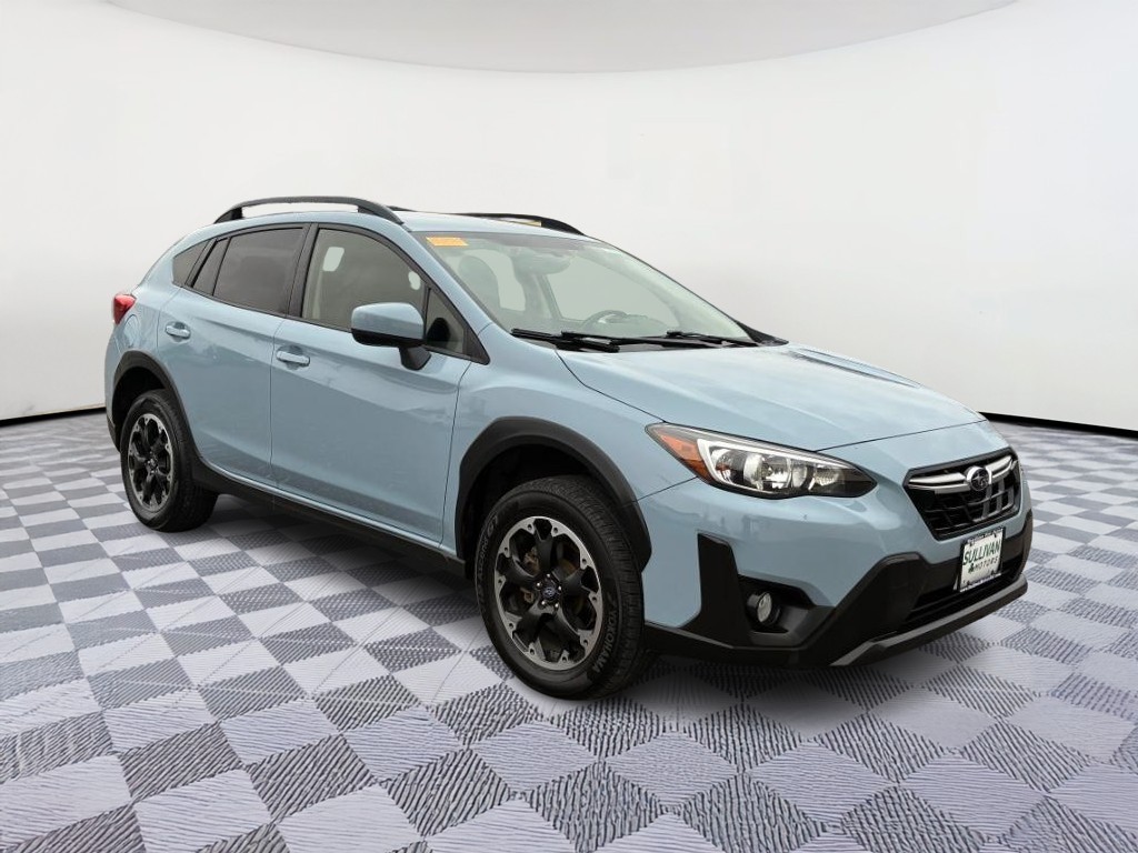 Subaru Crosstrek Vehicle Full-screen Gallery Image 04