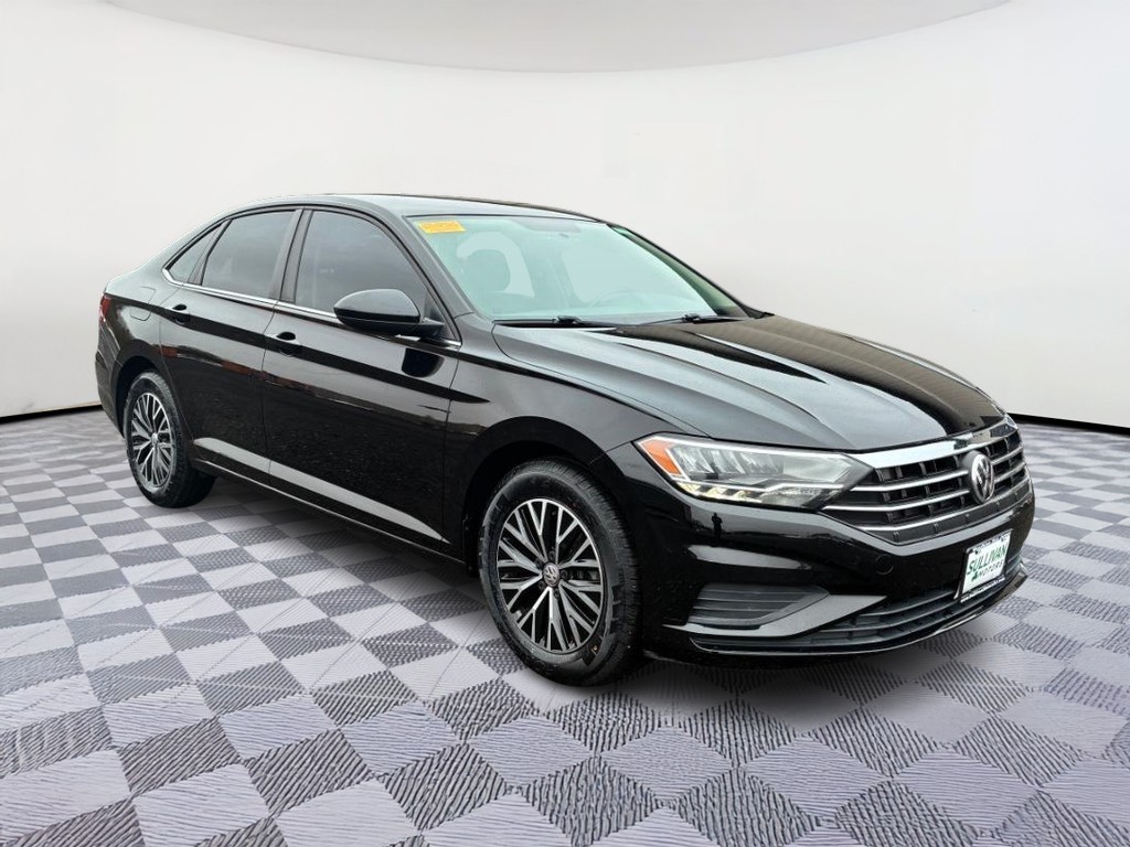 Volkswagen Jetta Vehicle Full-screen Gallery Image 04