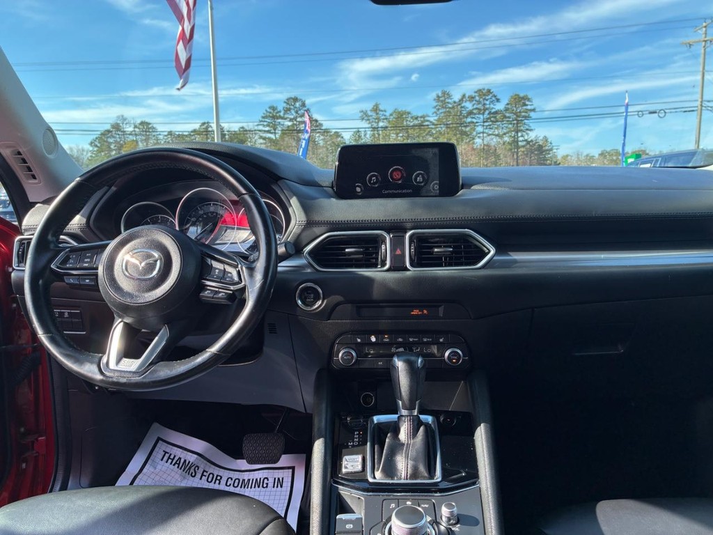 Mazda CX-5 Vehicle Full-screen Gallery Image 07