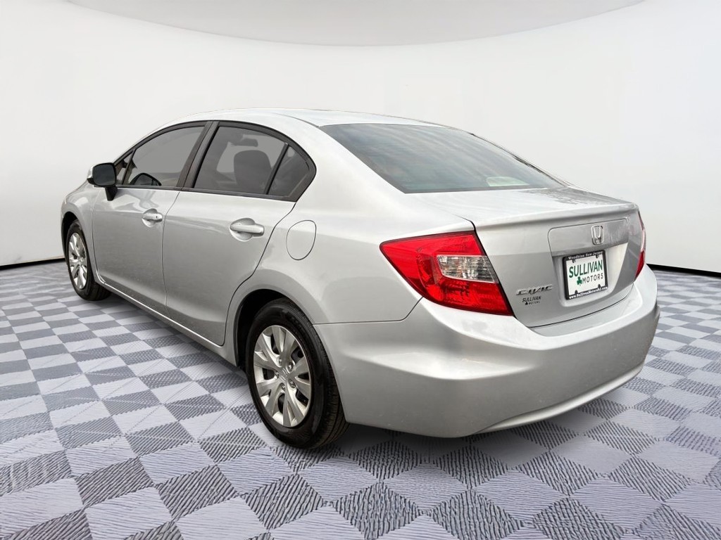 Honda Civic Sedan Vehicle Full-screen Gallery Image 02