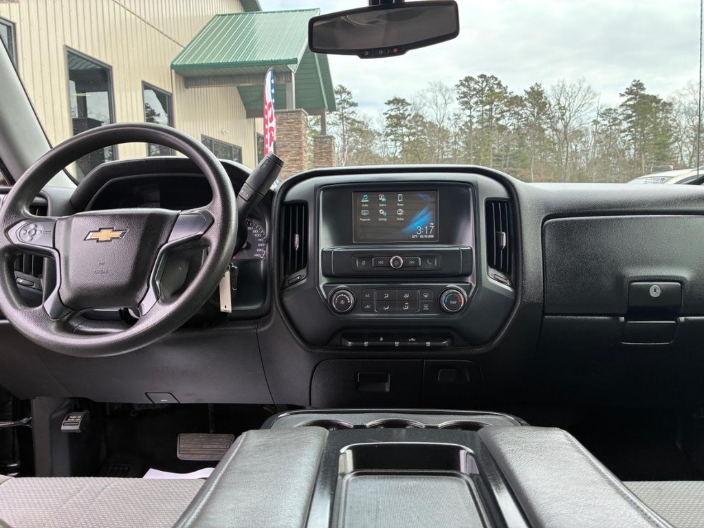 Chevrolet Silverado 1500 Vehicle Full-screen Gallery Image 07