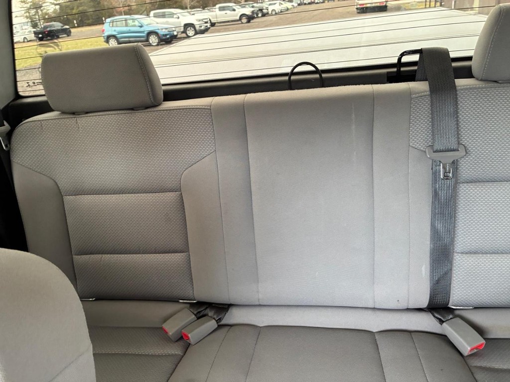 Chevrolet Silverado 1500 Vehicle Full-screen Gallery Image 08