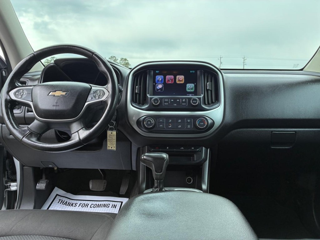 Chevrolet Colorado Vehicle Full-screen Gallery Image 07