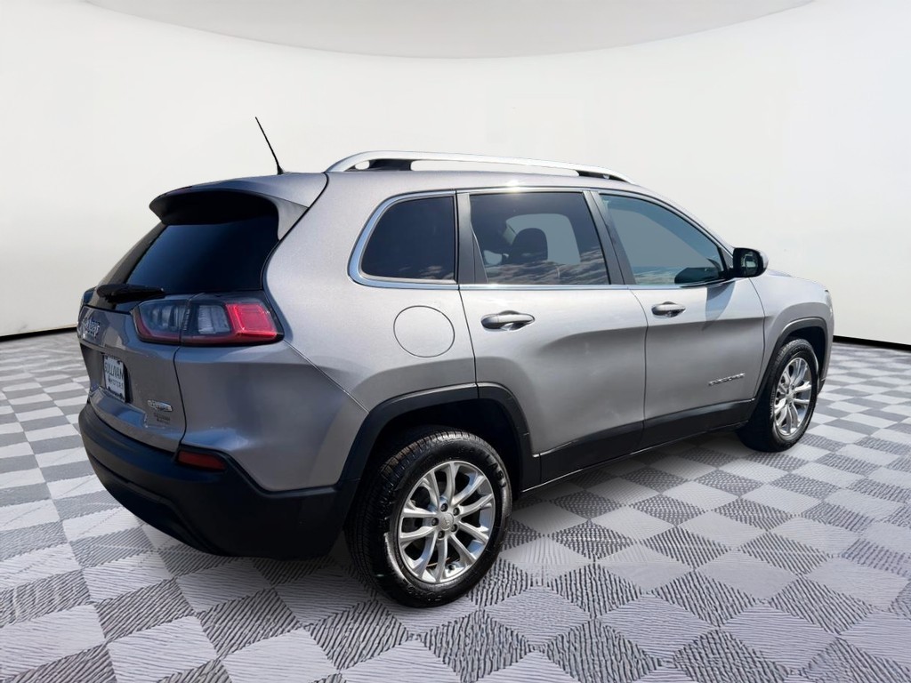 Jeep Cherokee Vehicle Full-screen Gallery Image 03