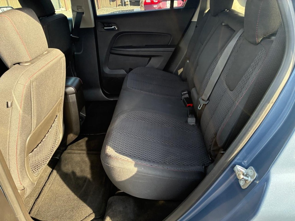 GMC Terrain Vehicle Full-screen Gallery Image 06