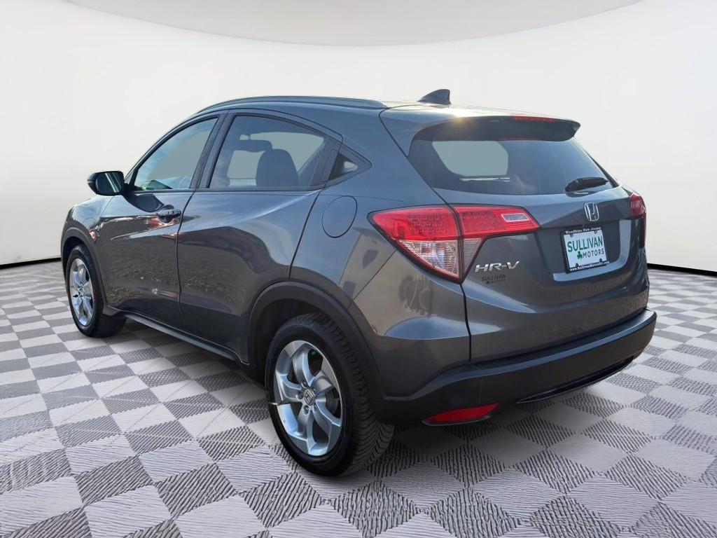 Honda HR-V Vehicle Full-screen Gallery Image 02