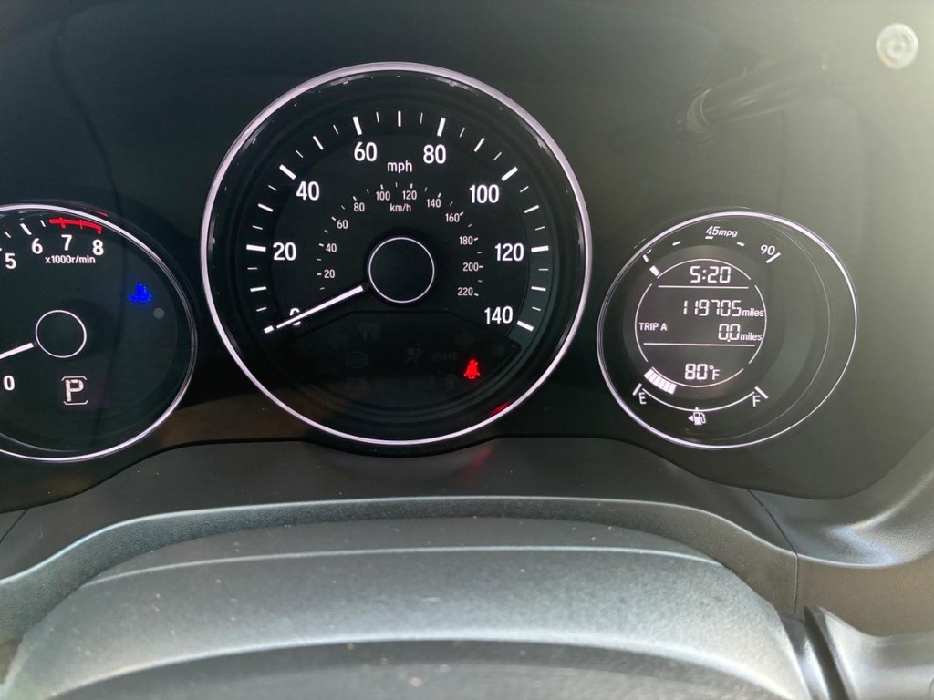 Honda HR-V Vehicle Full-screen Gallery Image 10