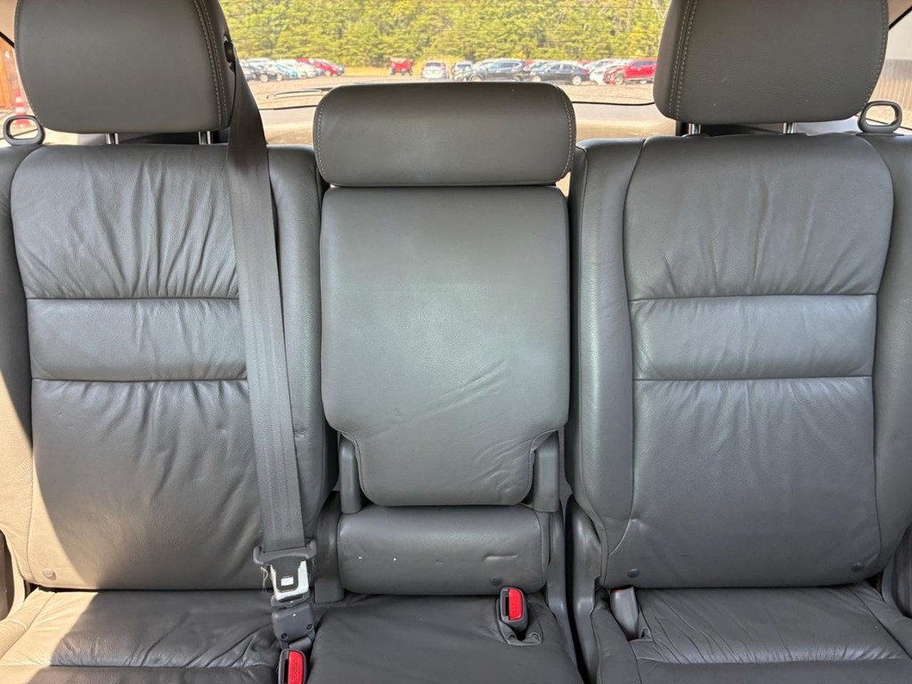 Honda CR-V Vehicle Full-screen Gallery Image 08