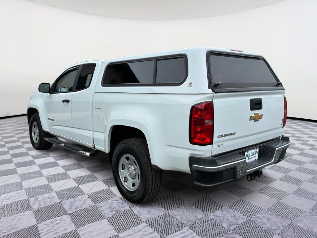 Chevrolet Colorado Vehicle Full-screen Gallery Image 02