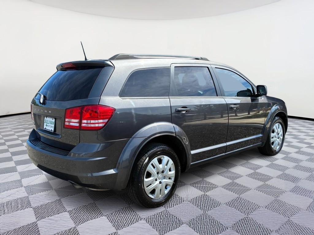 Dodge Journey Vehicle Full-screen Gallery Image 03