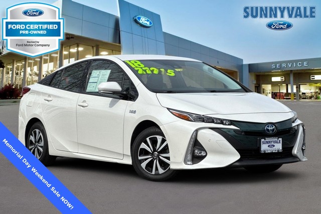 more details - toyota prius prime