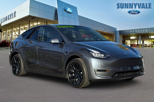 more details - tesla model y