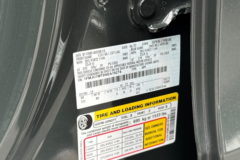 Ford Expedition Vehicle Full-screen Gallery Image 29