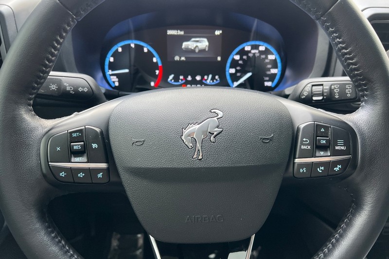 Ford Bronco Sport Vehicle Full-screen Gallery Image 23