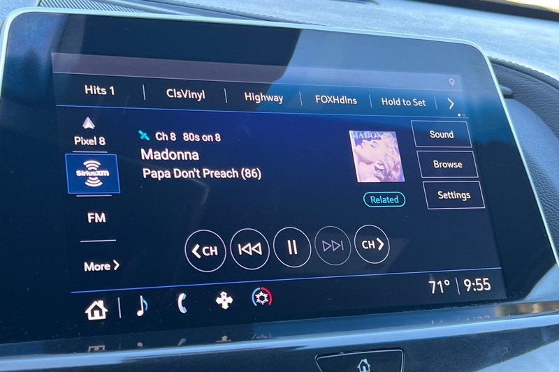 Cadillac CT5 Vehicle Full-screen Gallery Image 17