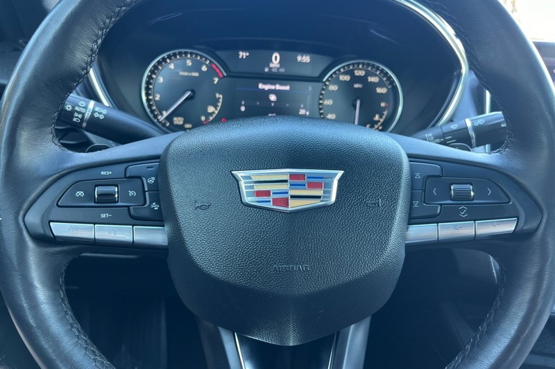 Cadillac CT5 Vehicle Full-screen Gallery Image 22