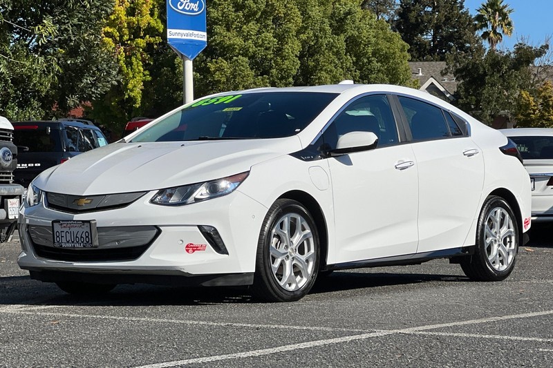 Chevrolet Volt Vehicle Full-screen Gallery Image 08