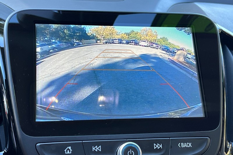 Chevrolet Volt Vehicle Full-screen Gallery Image 19