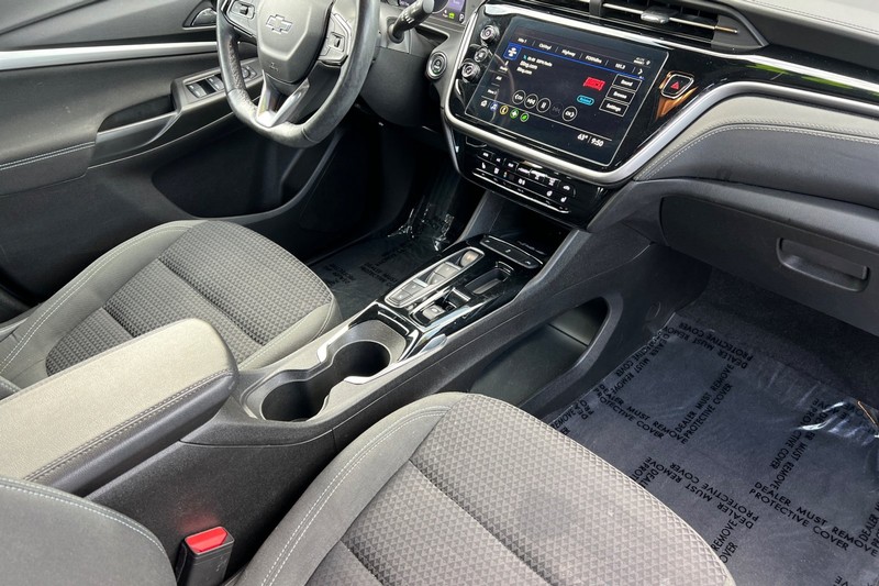 Chevrolet Bolt EUV Vehicle Full-screen Gallery Image 16