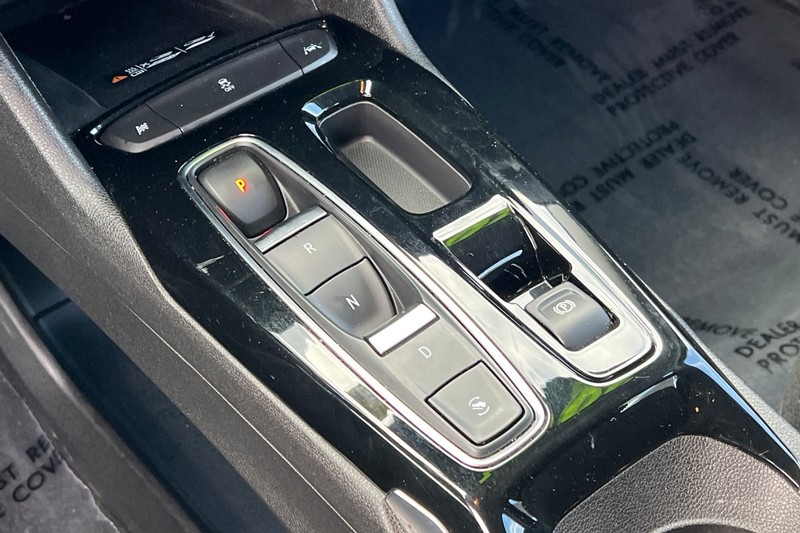 Chevrolet Bolt EUV Vehicle Full-screen Gallery Image 21