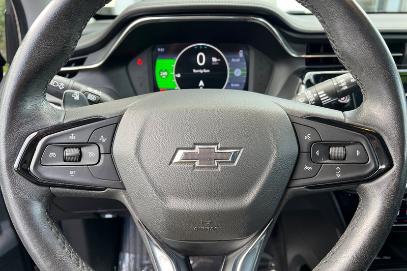 Chevrolet Bolt EUV Vehicle Full-screen Gallery Image 23