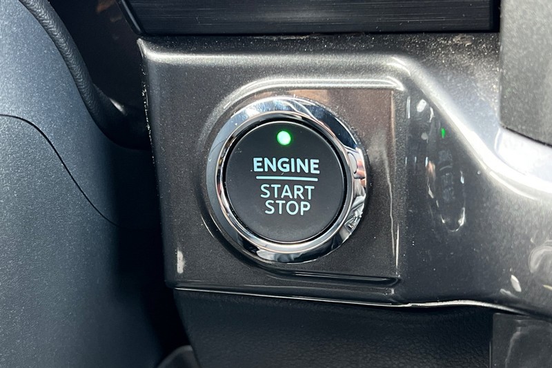 Ford F-150 Vehicle Full-screen Gallery Image 22