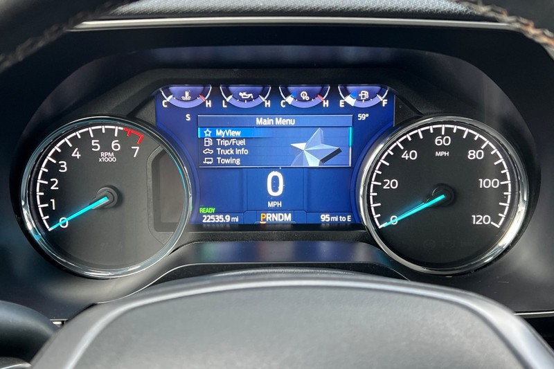 Ford F-150 Vehicle Full-screen Gallery Image 24