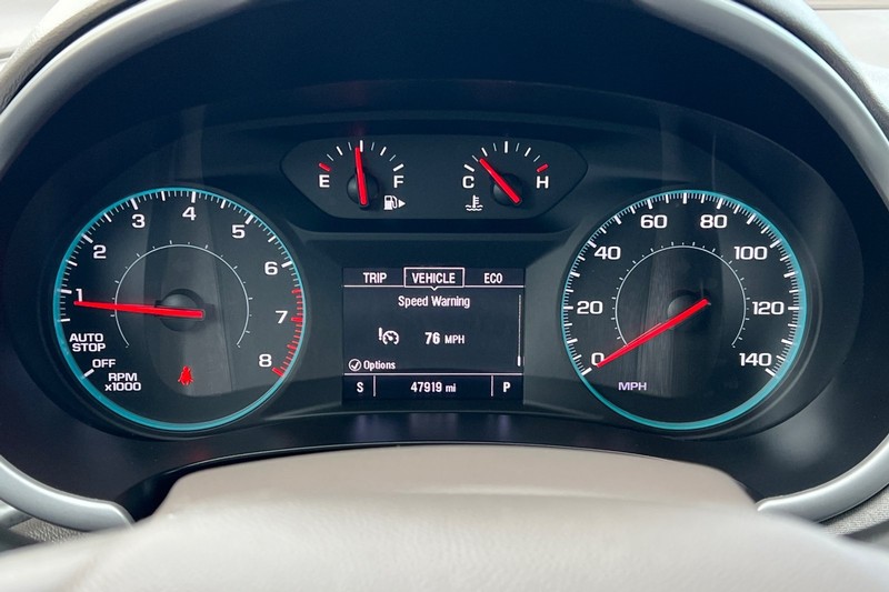 Chevrolet Malibu Vehicle Full-screen Gallery Image 23