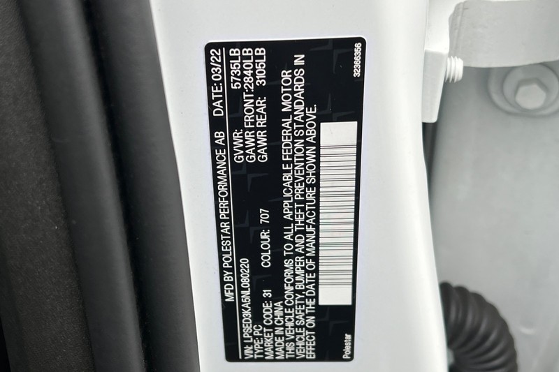 Polestar 2 Vehicle Full-screen Gallery Image 28