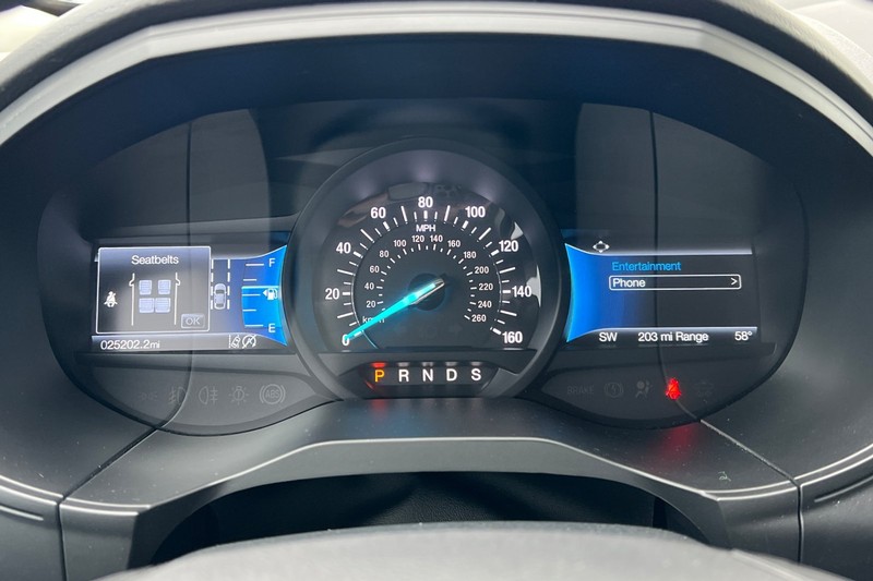 Ford Edge Vehicle Full-screen Gallery Image 25