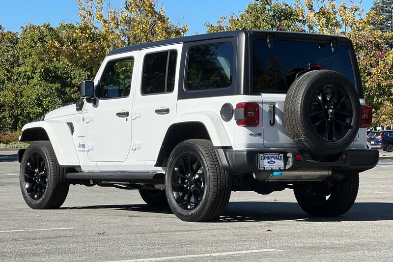 Jeep Wrangler 4xe Vehicle Full-screen Gallery Image 06