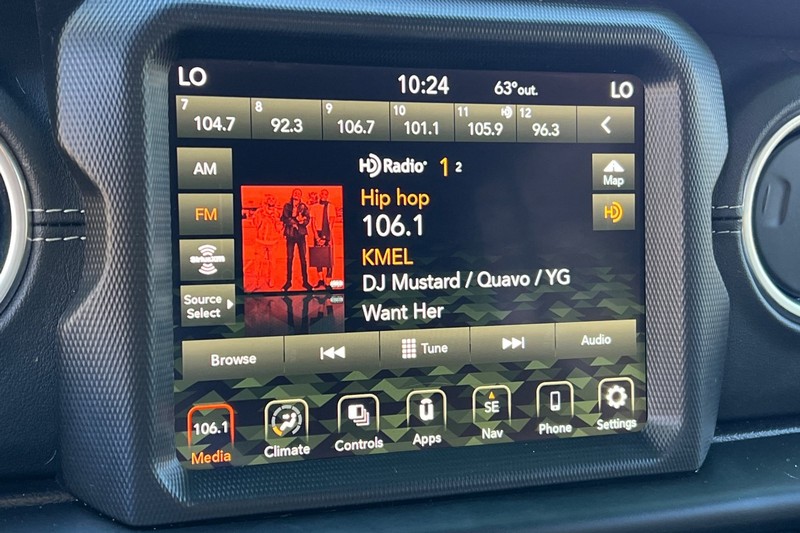 Jeep Wrangler 4xe Vehicle Full-screen Gallery Image 18